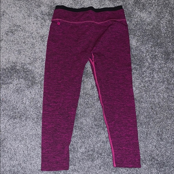Fabletics Cropped Leggings - Picture 3 of 3